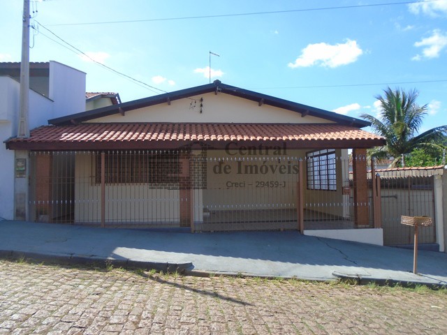 CASAS em SANTO ANTONIO, SAO JOSE DO RIO PARDO