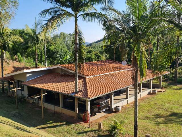 CHACARA em SANTO ALEIXO, JURUAIA