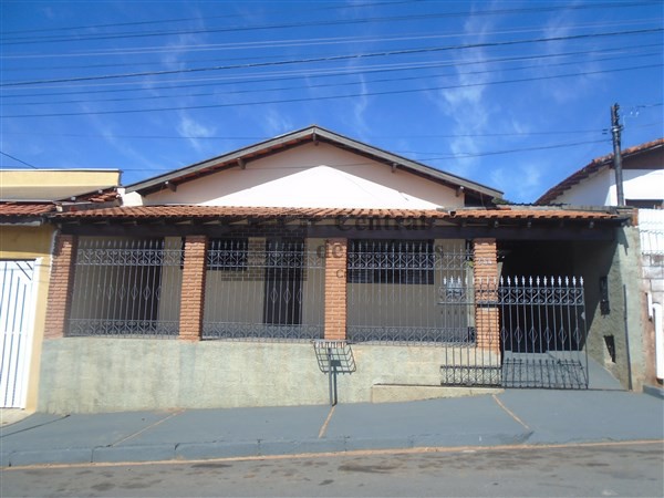RESIDENCIAL em JARDIM SAO ROQUE, SAO JOSE DO RIO PARDO